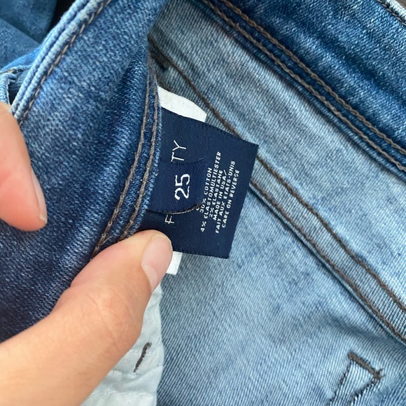 Women’s Fidelity jeans size 25 - Picture 2 of 4